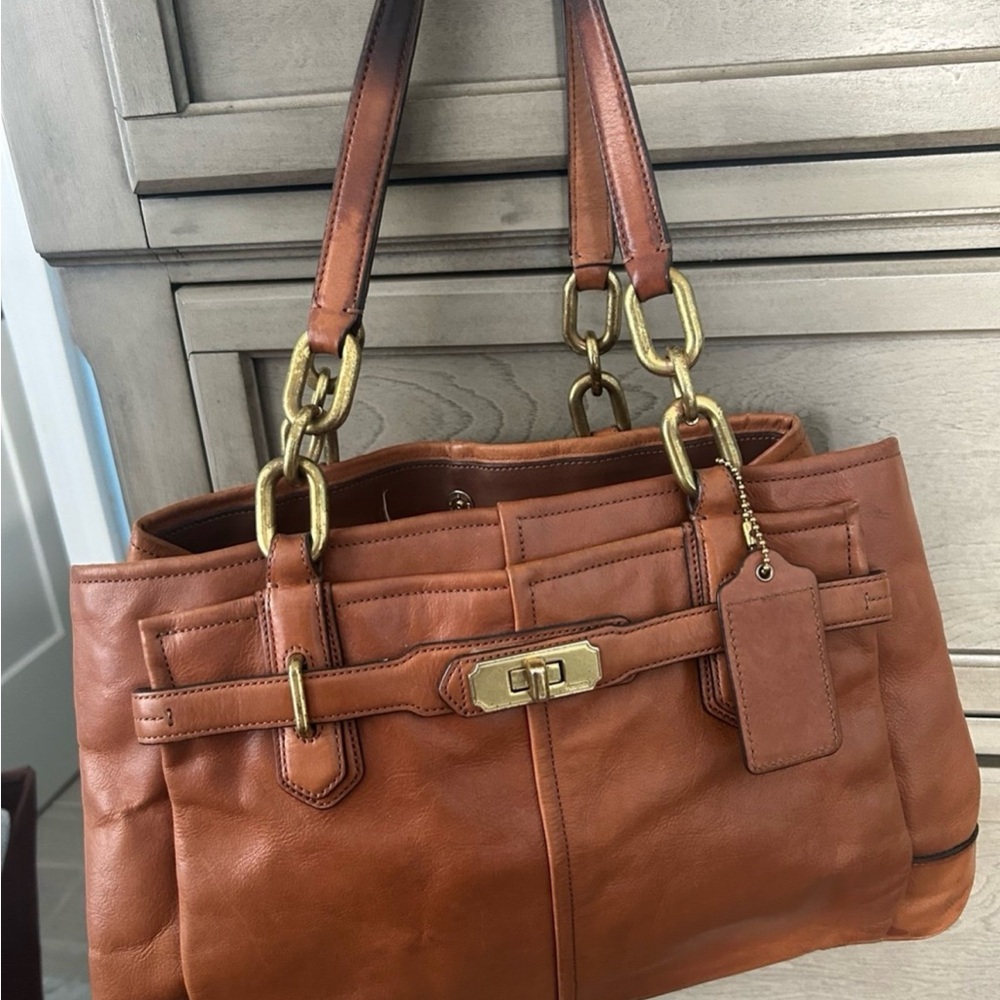 Coach Chelsea Tan Leather Shoulder Bag with Gold Accents & Brown Coach Wallet
